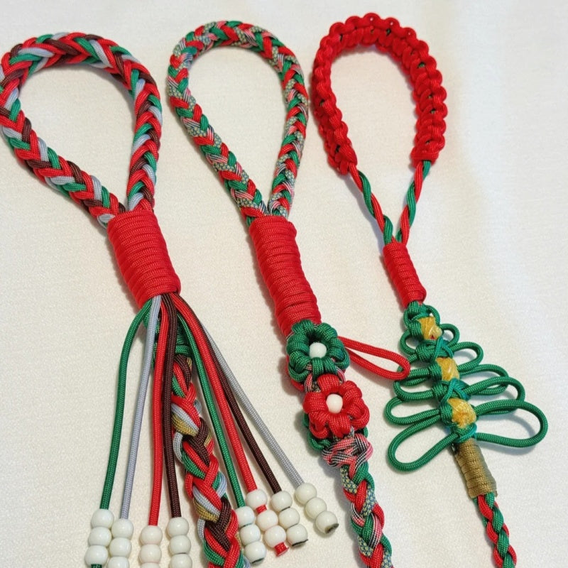 Weave Love into Every Day | A Unique Leash for Your Furry Family Member Pet