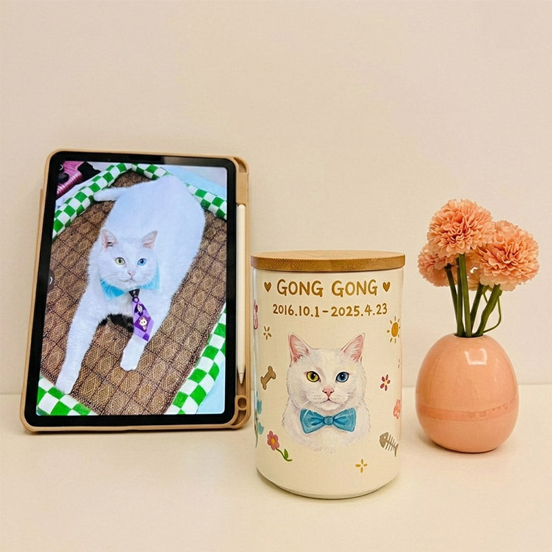 Custom Hand-Painted Pet Portrait Memorial Urn – Personalized Cremation Jar